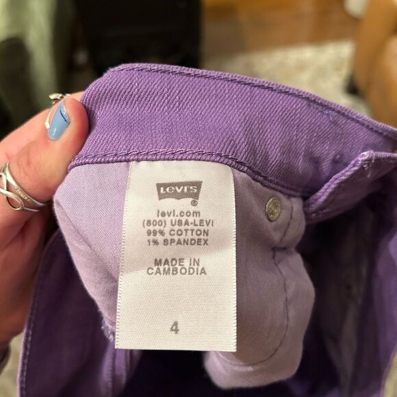 Vintage Levi's Purple Jean Shorts - Picture 5 of 5